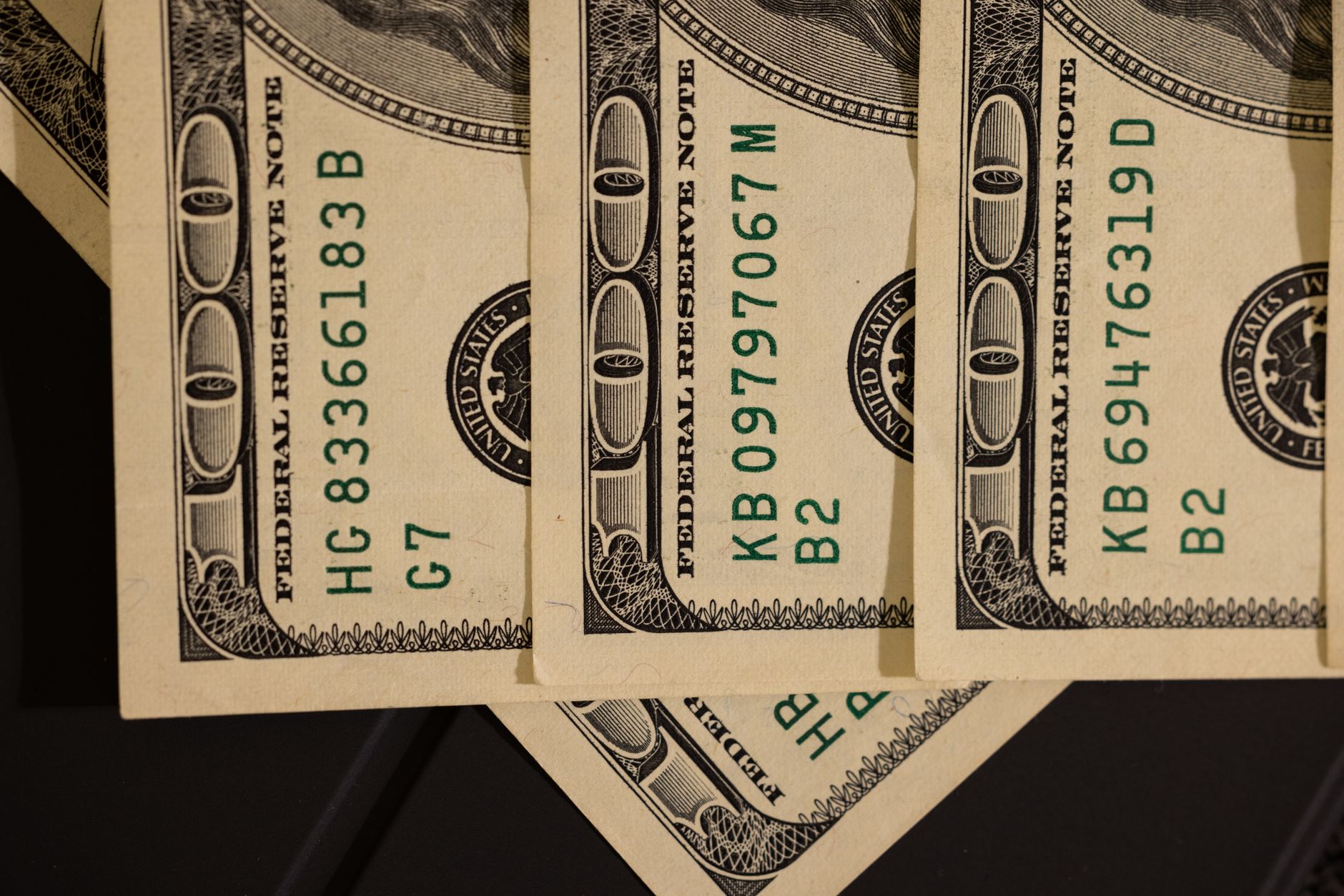Walmart, Sam’s Club to Allow Tap to Pay at Checkout