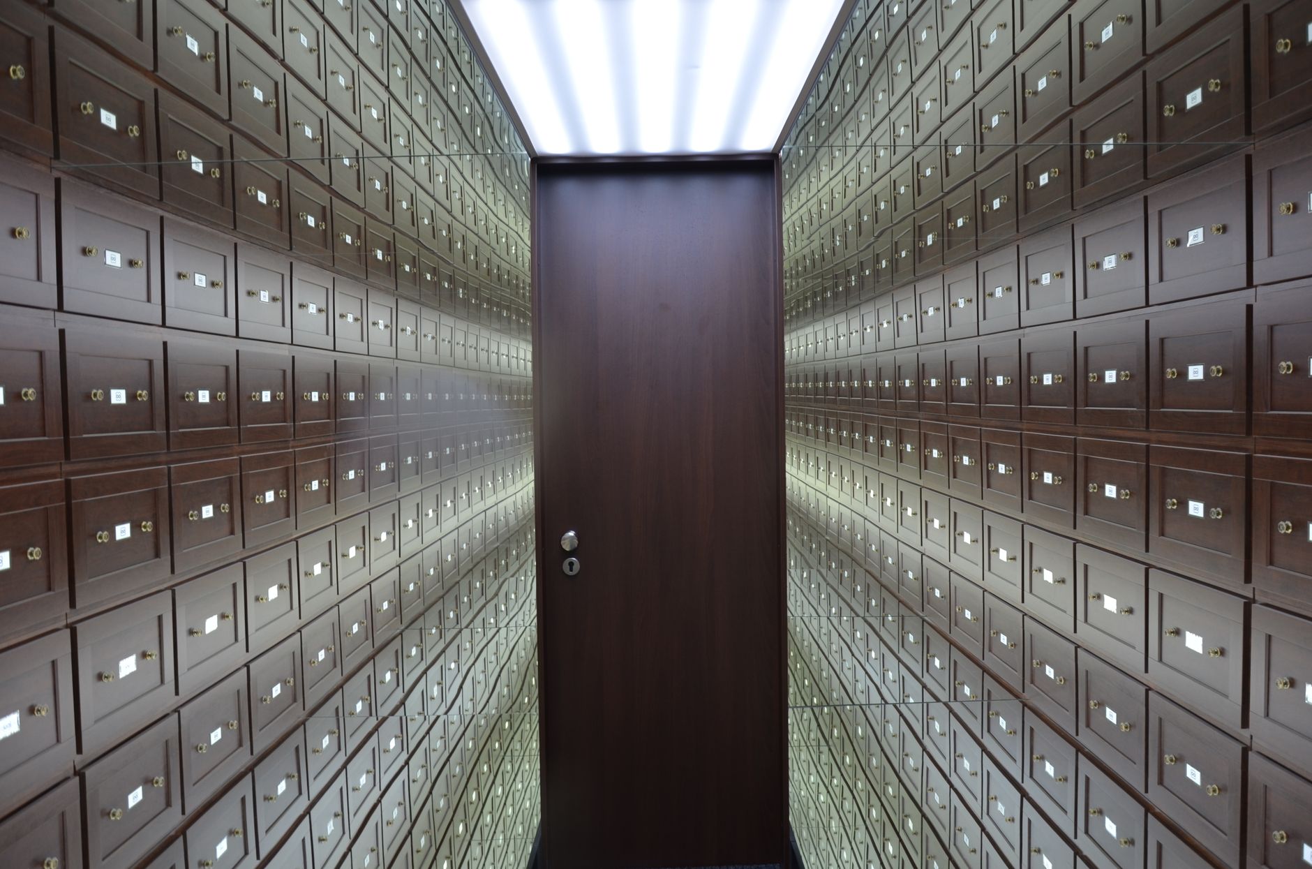 Fed to address conflicts of interest for reserve bank officials