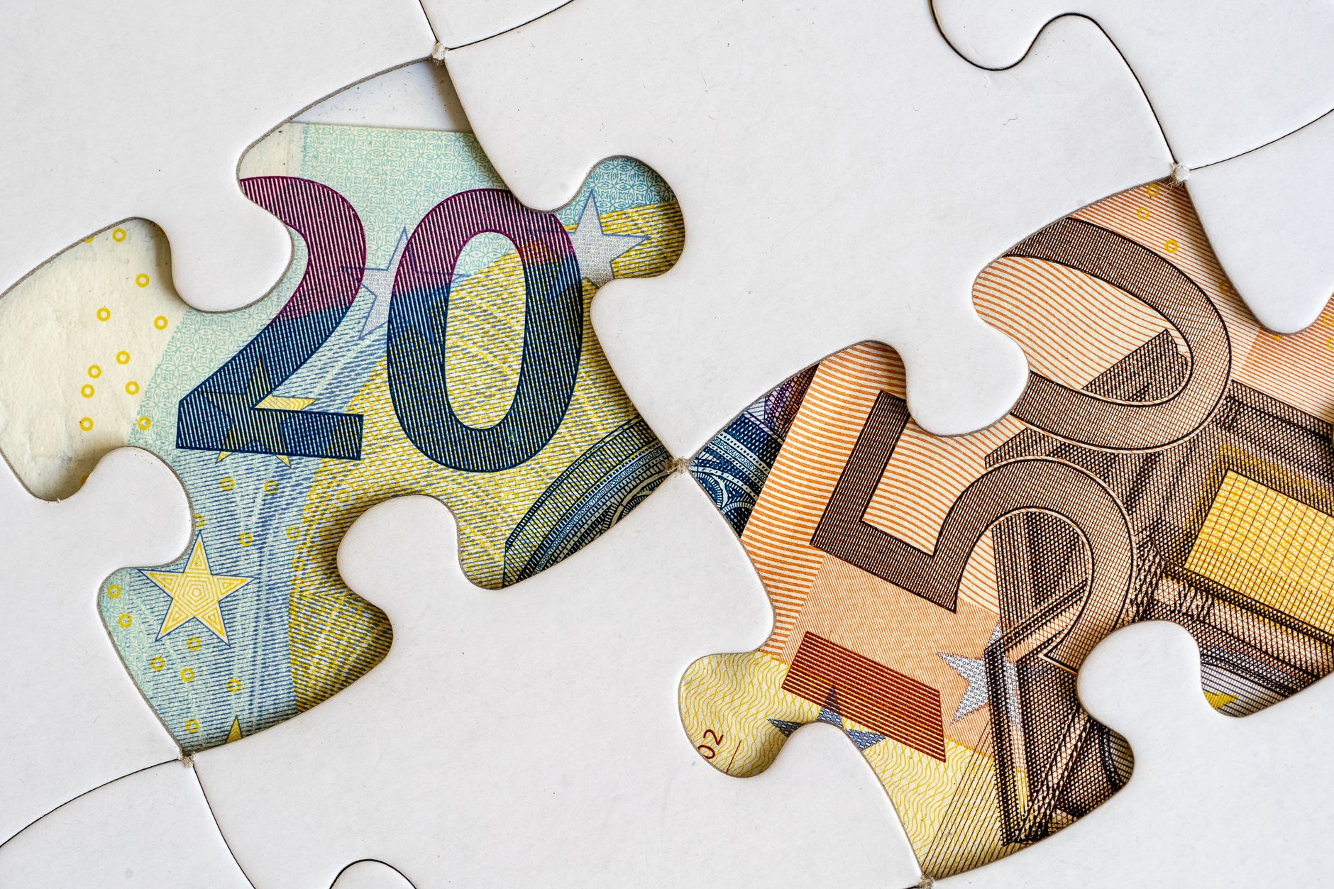 Banks can question customer activity without disclosing SARs