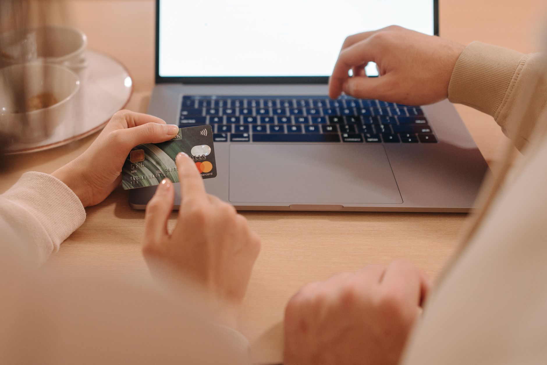 American Express Savings Rate: How It Compares