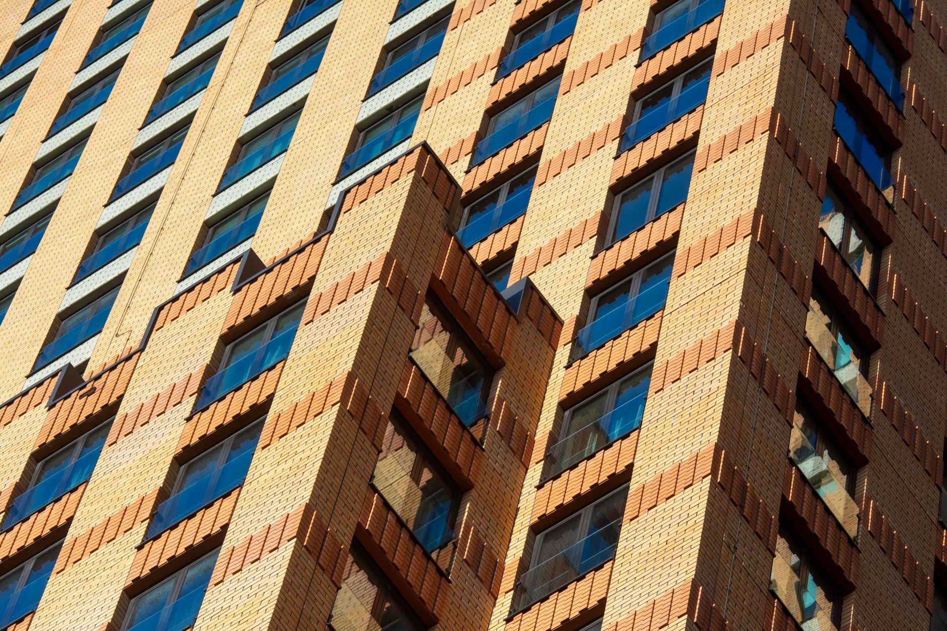 Multifamily distress grows, but data suggest a contained problem