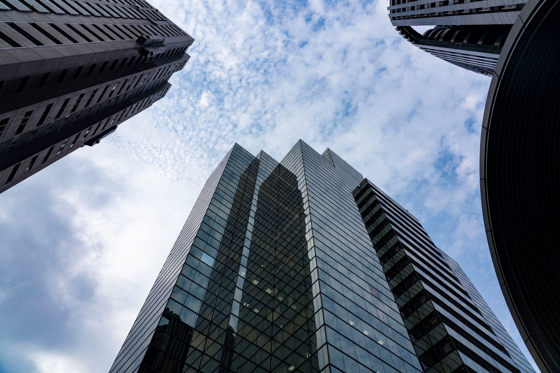 Investors Are Gaining More Confidence in Office: Survey