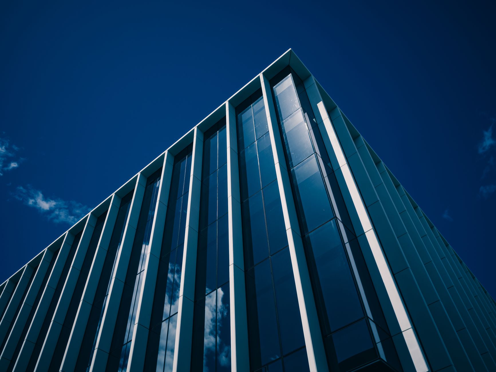 The Broker’s Guide to Winning Certainty in Bridge Lending
