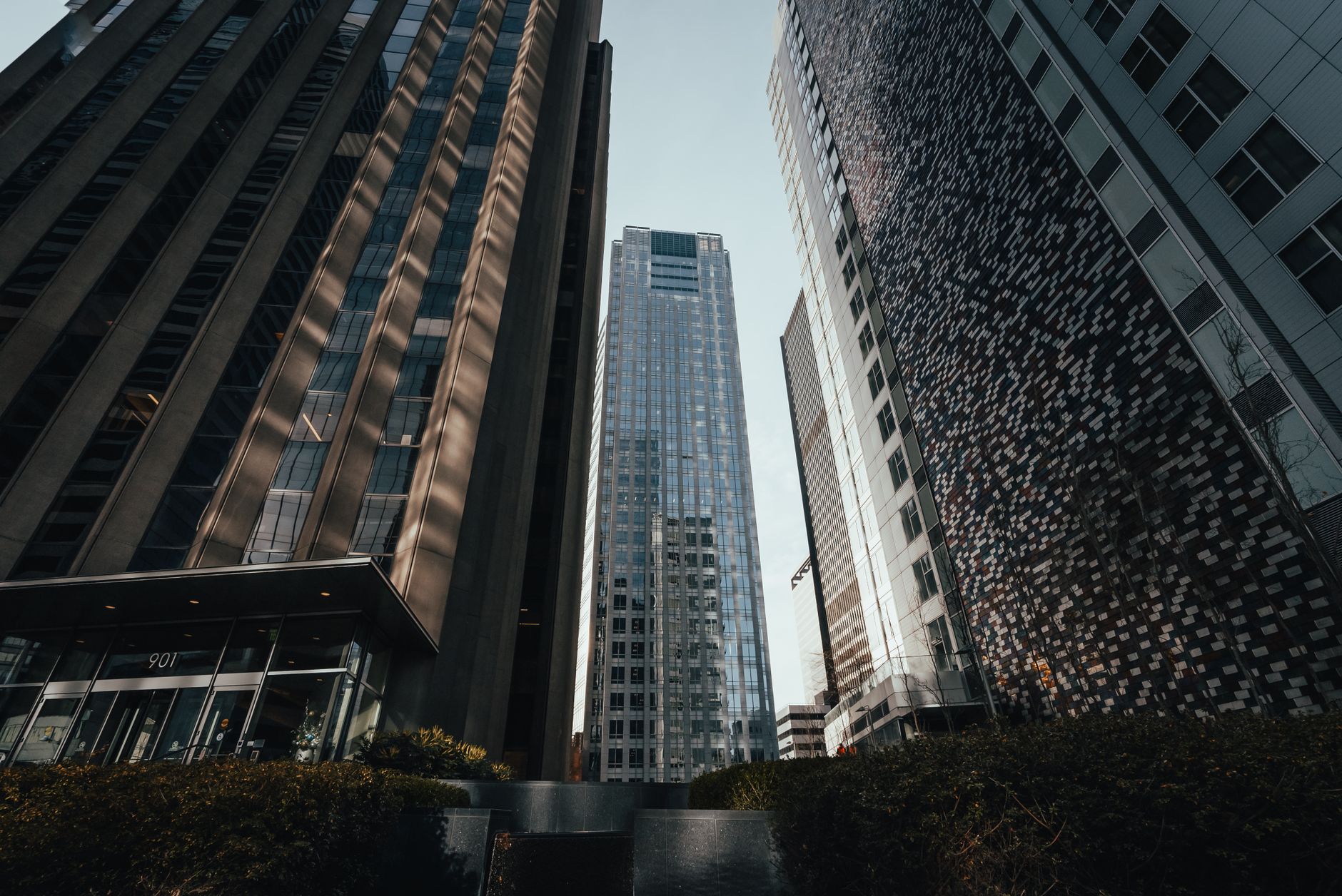 Law Firm DLA Piper, Insurance Group Ascot Ink Deals at 1251 Avenue of the Americas