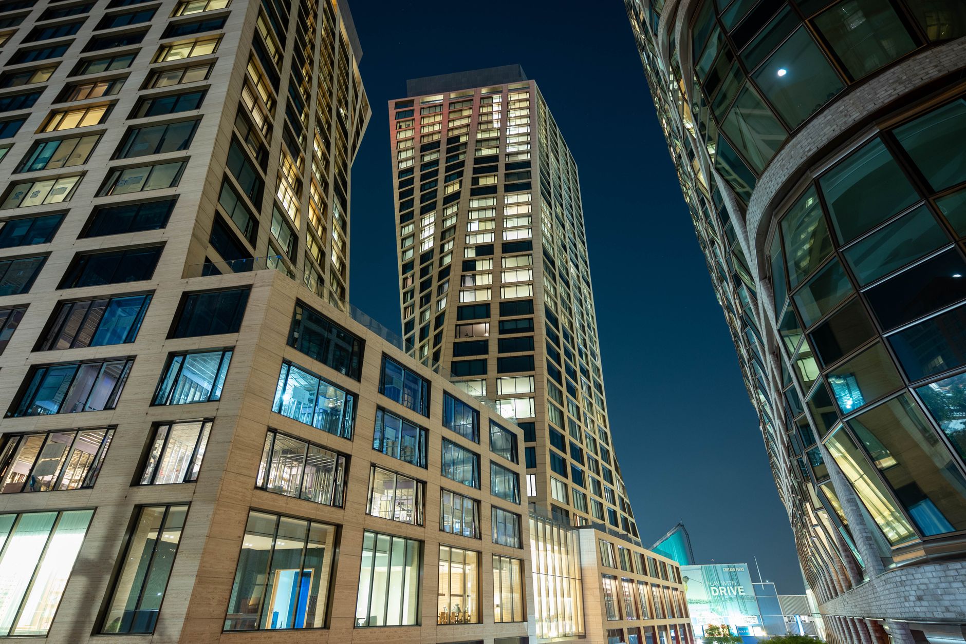 Vivmark Residential Acquires California Multifamily Portfolio for $742M