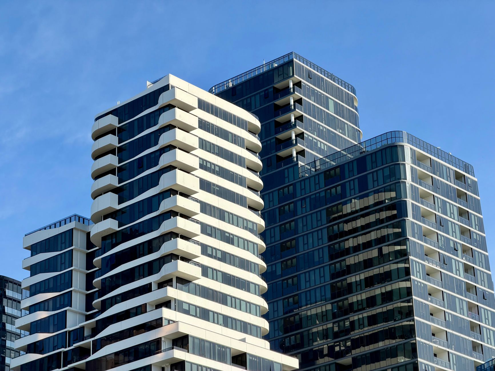 Harrison Street, Meridian Buy 431K SF NoVA Office Portfolio