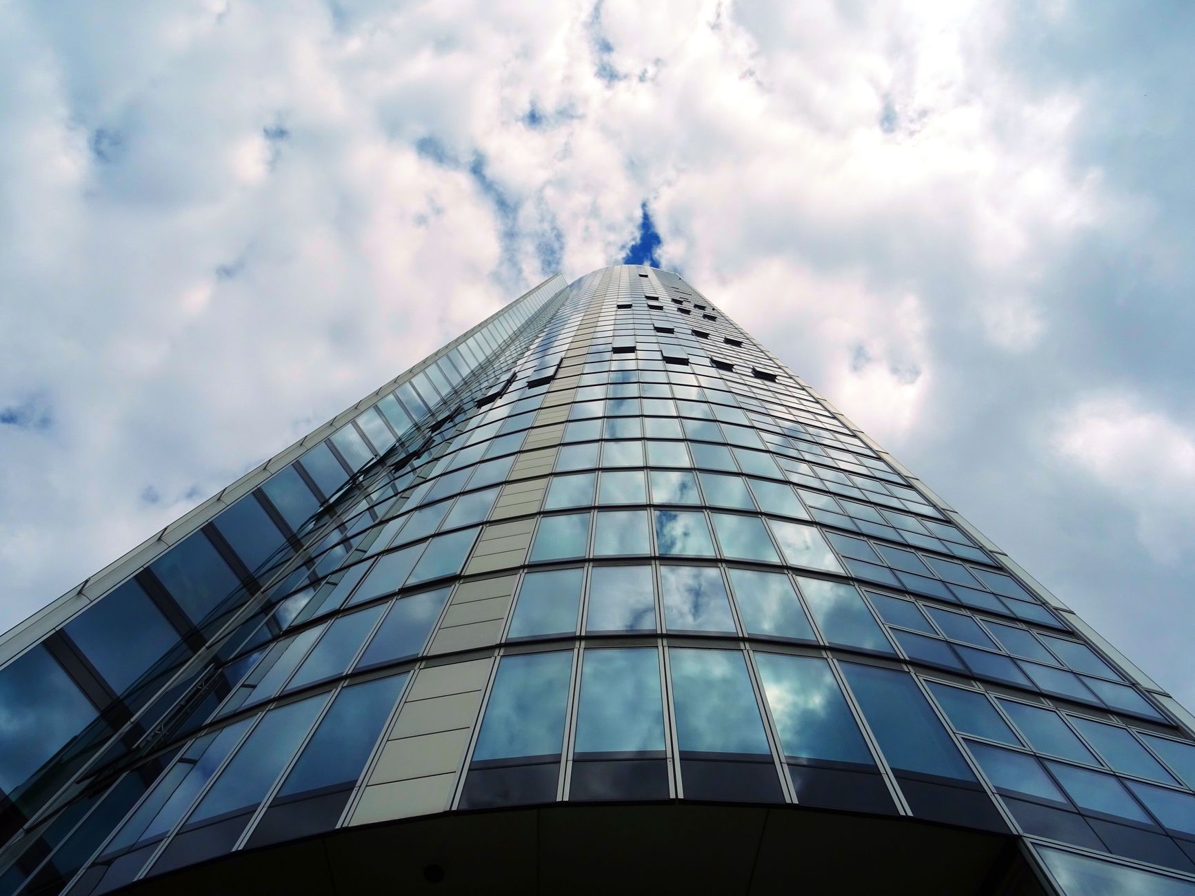 Nuveen Green Capital Closes $173M C-PACE Loan on Miami-Area Condos Project