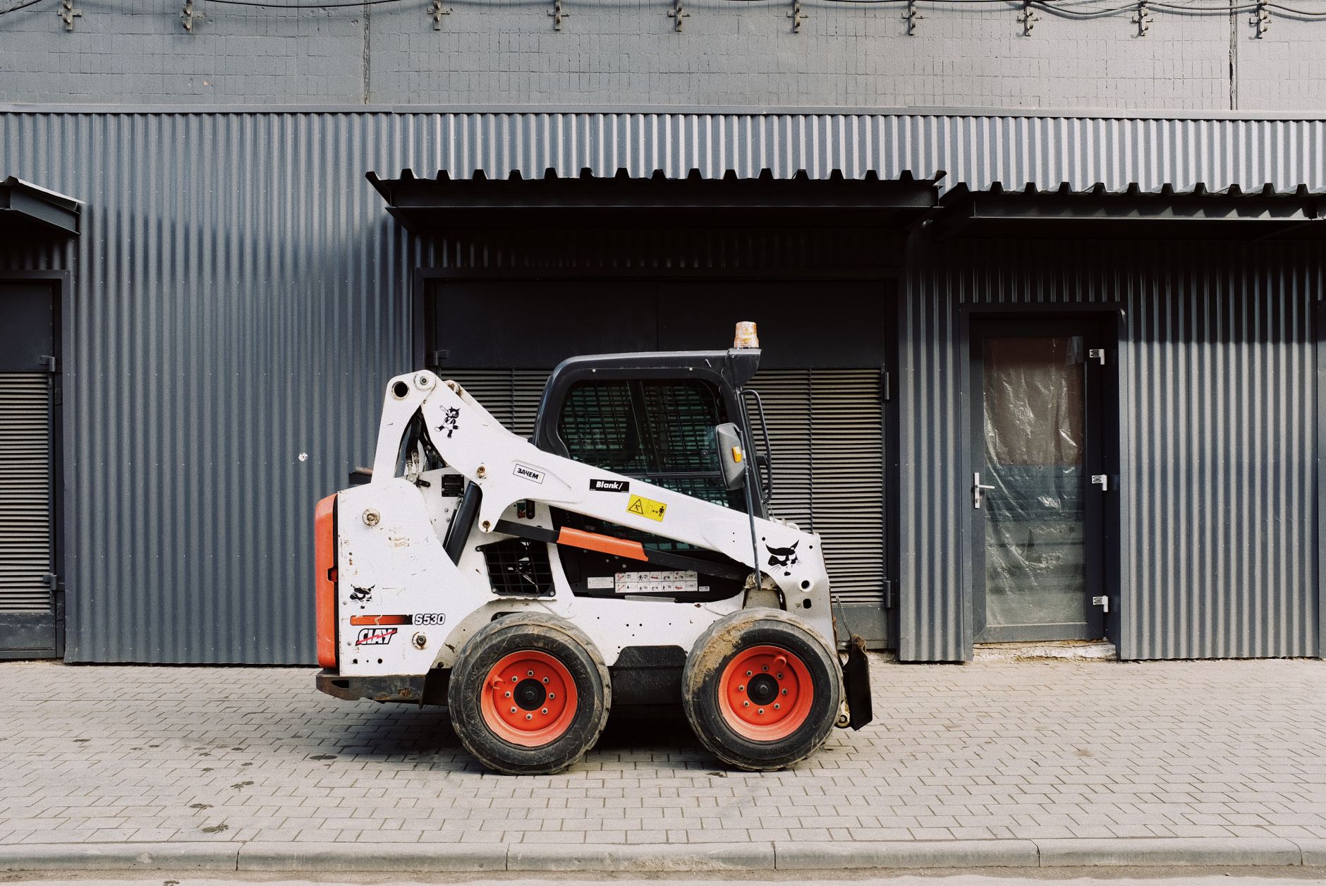 Freight Market Shift: Why RXO’s Scale Wins Big on Insurance & Ops