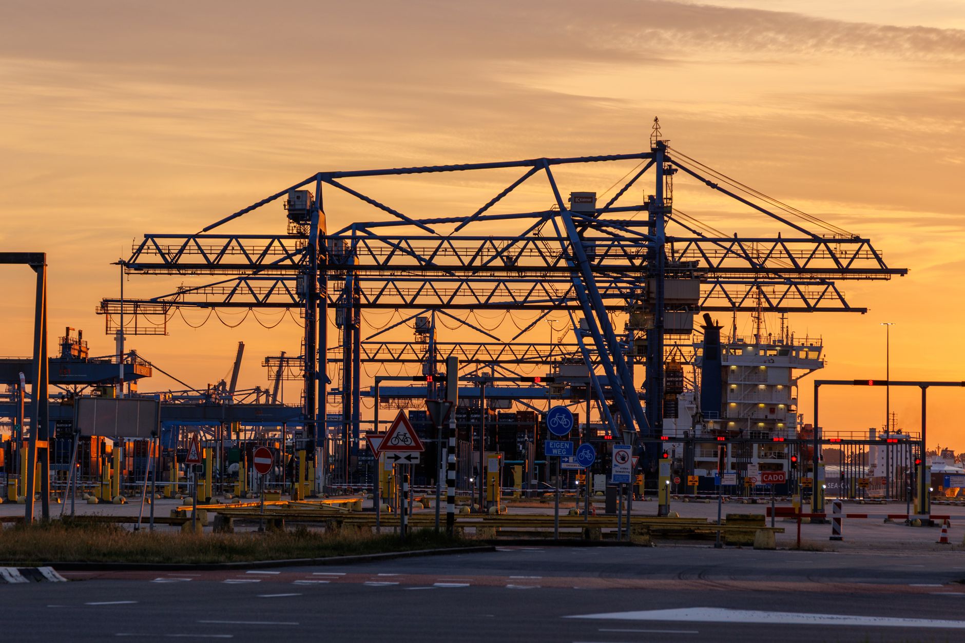 Freight Distress Report: More than 7,000 jobs cut in new wave of closures