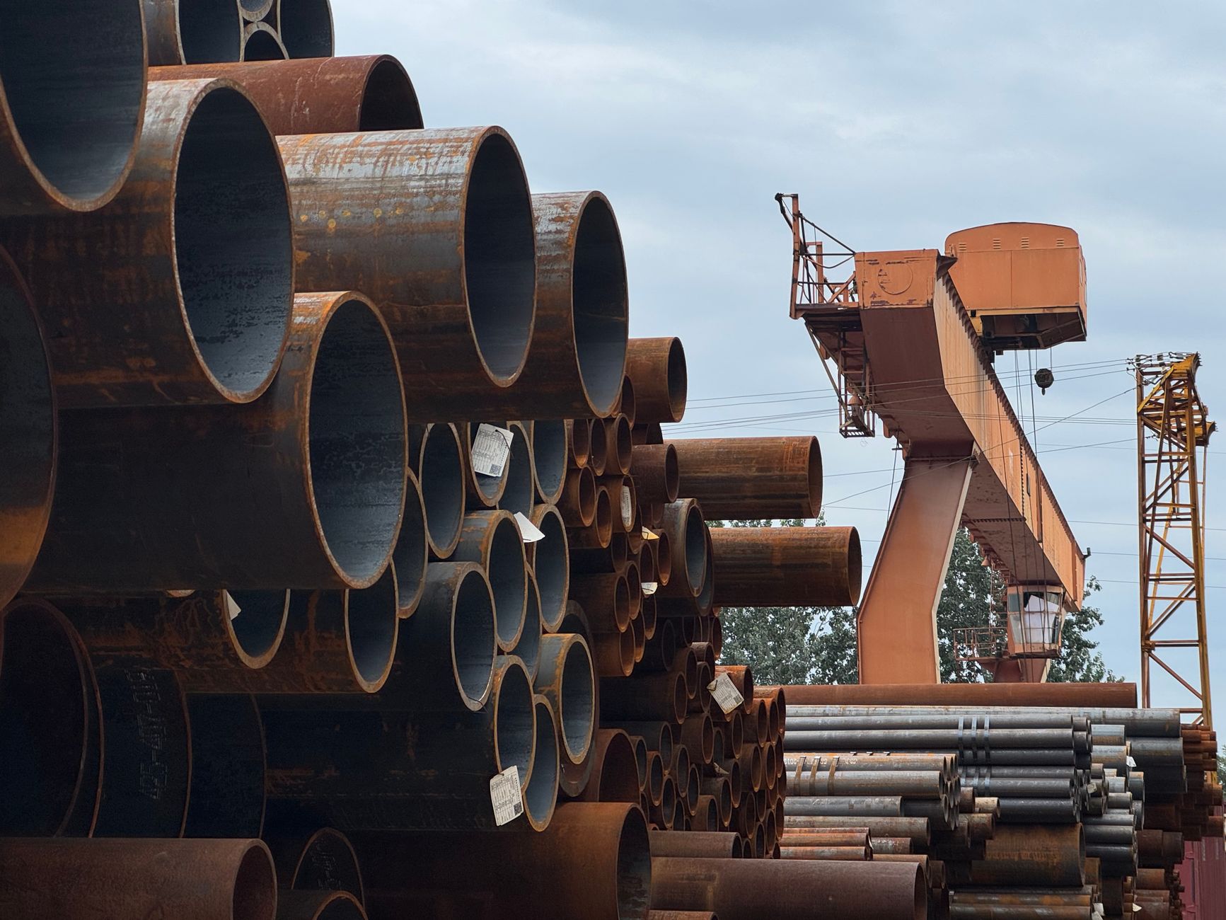 Trump hits pause on 50% Canada tariffs, extends trade talks