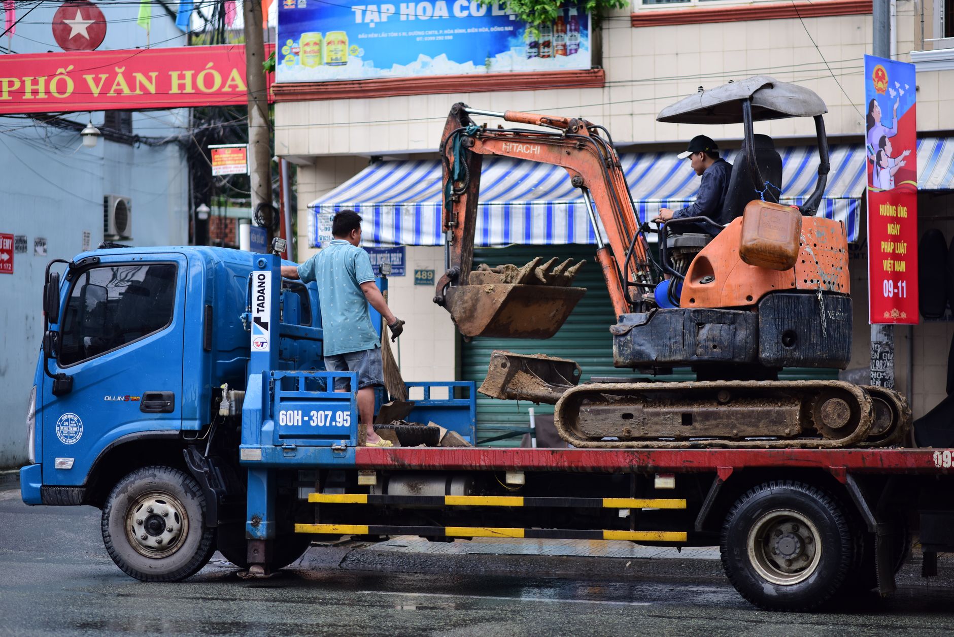 Economy expands at sluggish 1.5% pace in Q2