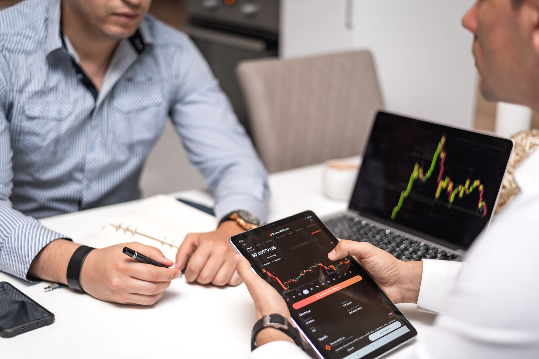 Robinhood CEO Calls on US Policymakers to Expand Tokenized Stock Access