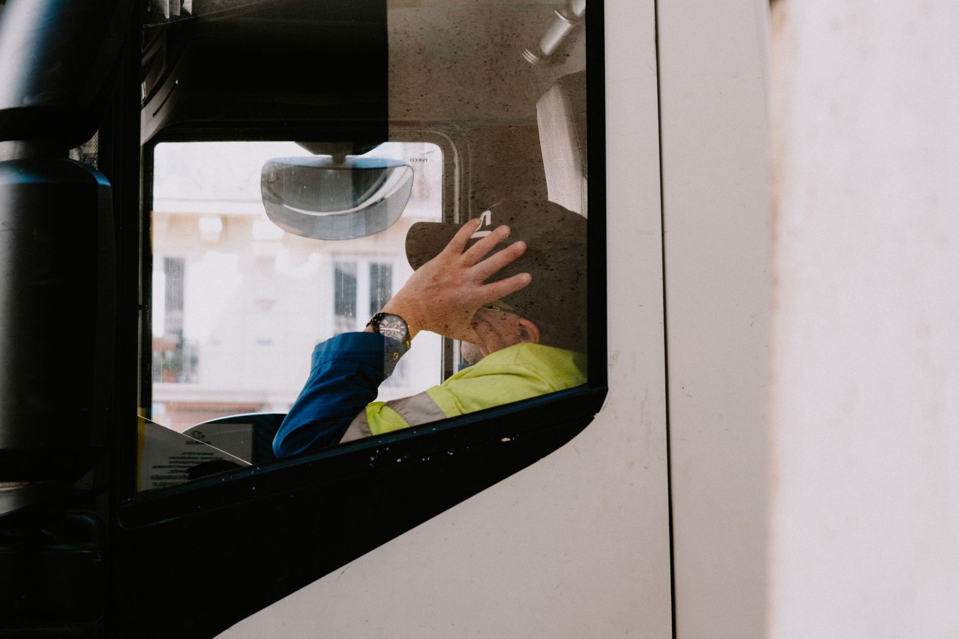 Trucking Sector Faces Safety Reckoning After Supreme Court Ruling