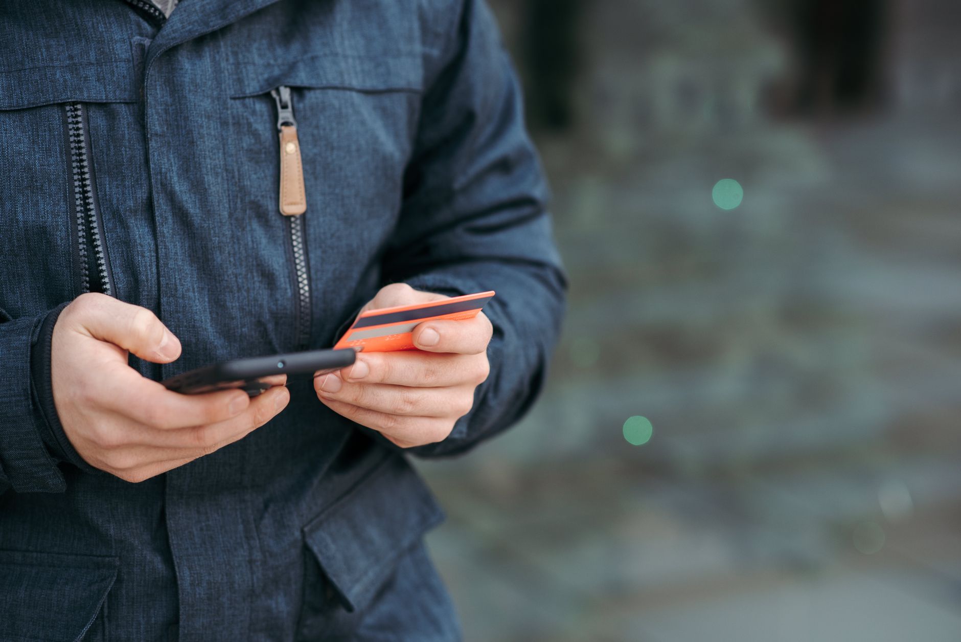 Stable Consumer Confidence Hides an E-Shaped Spending Divide