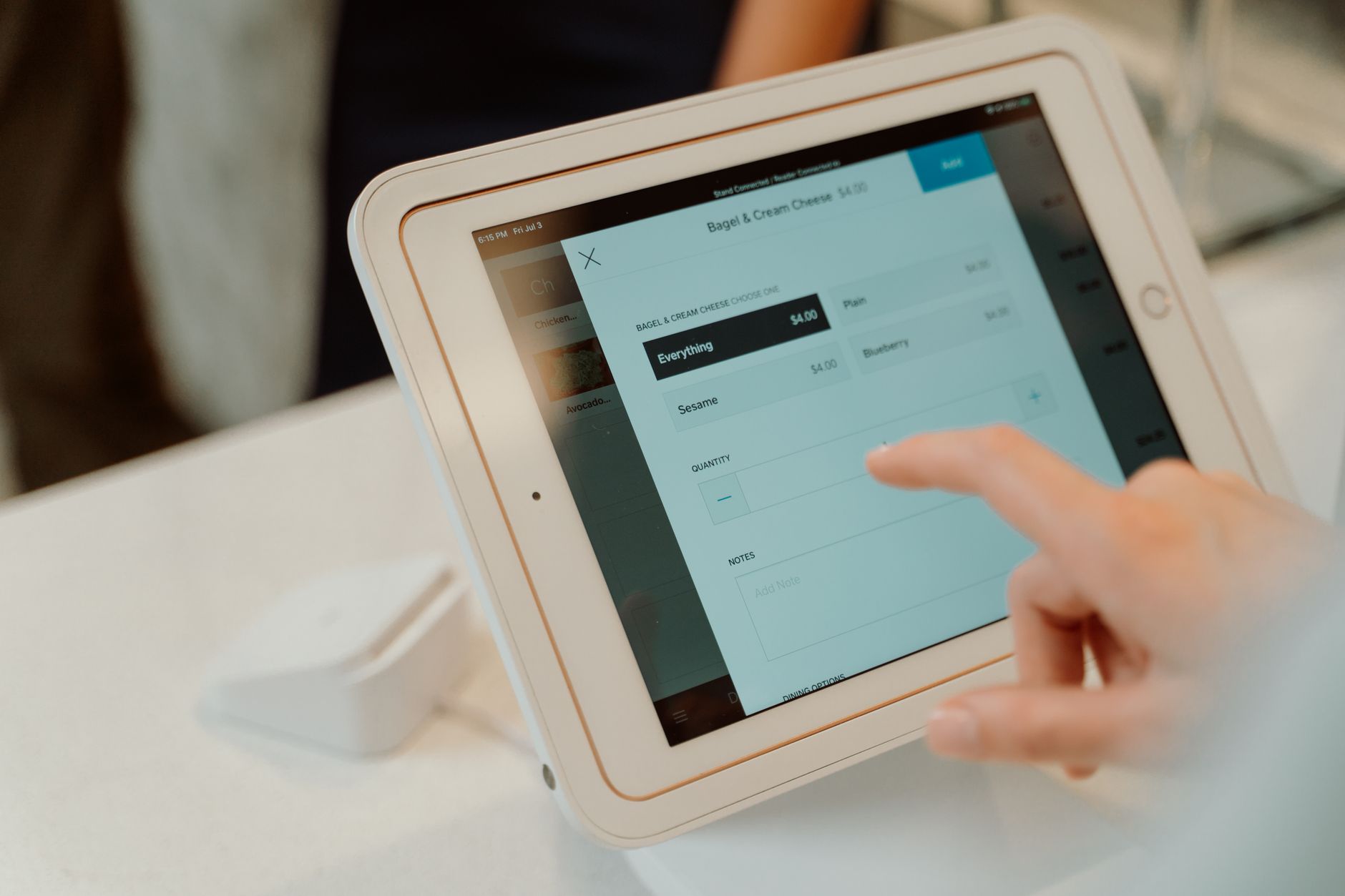Yuno Fast-Tracks Merchant Access to Revolut Payment Stack