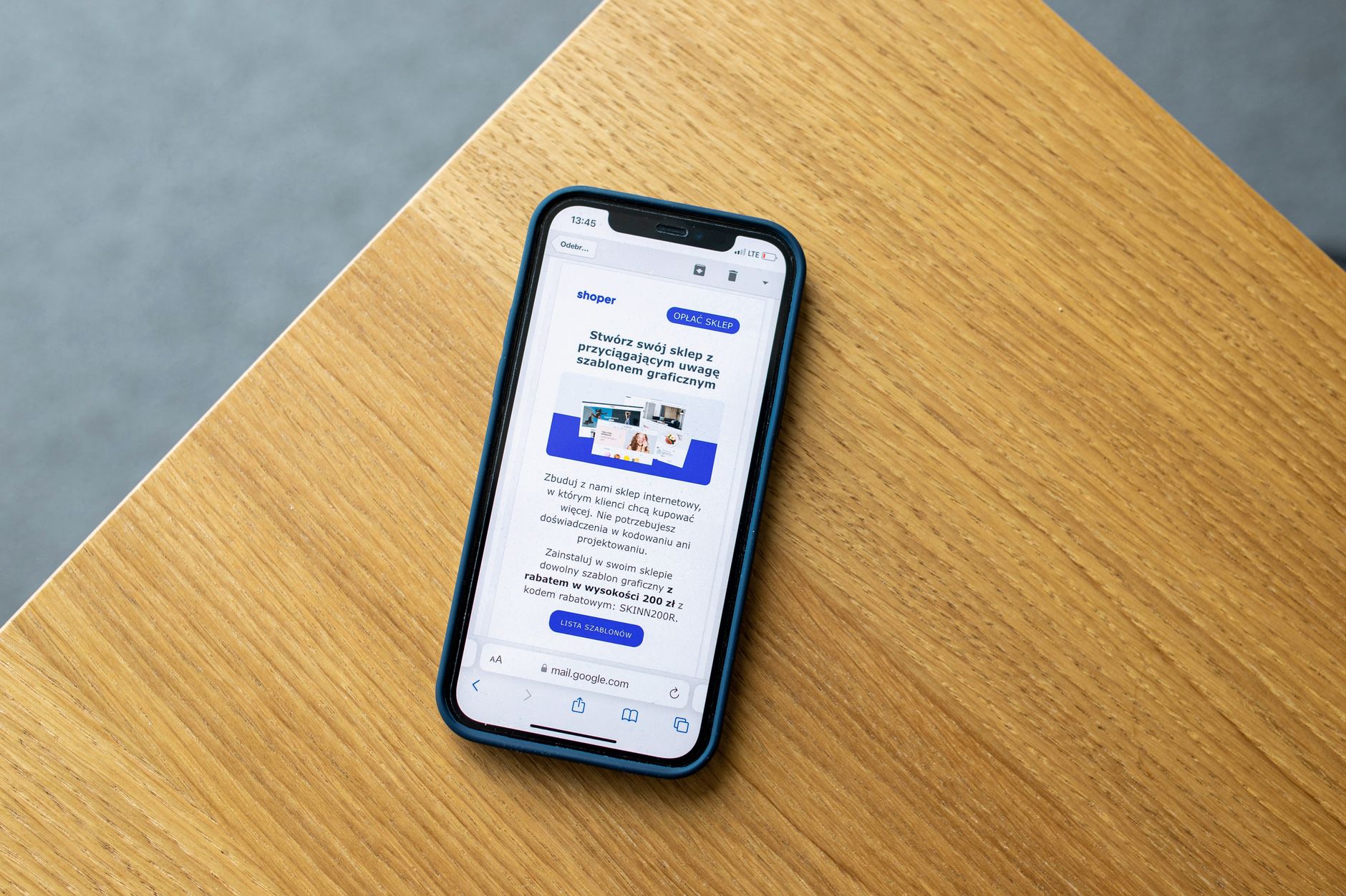 Ramp takes on AI expense