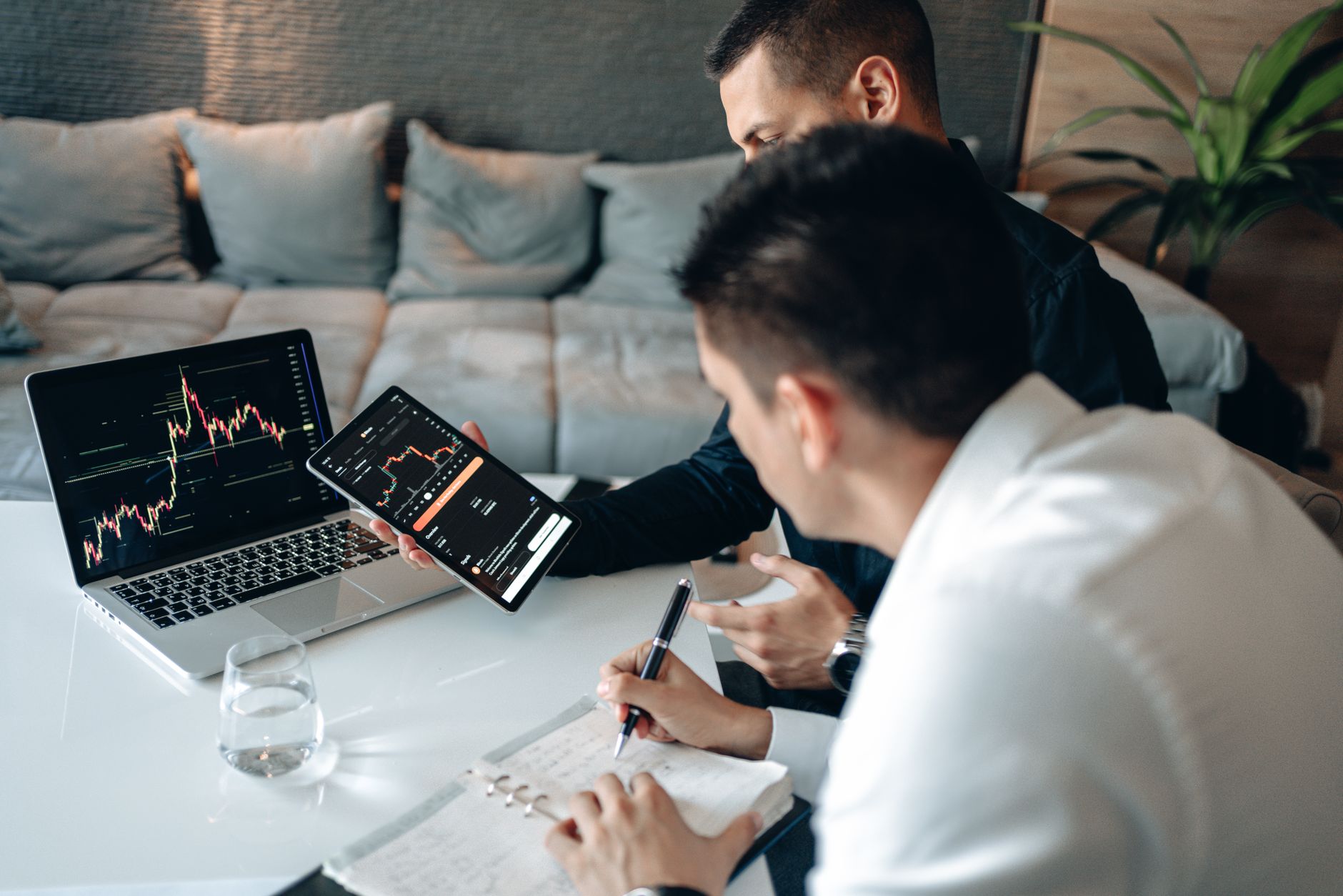 Brokers Face Fundamental Challenges the Algorithm Can’t Resolve
