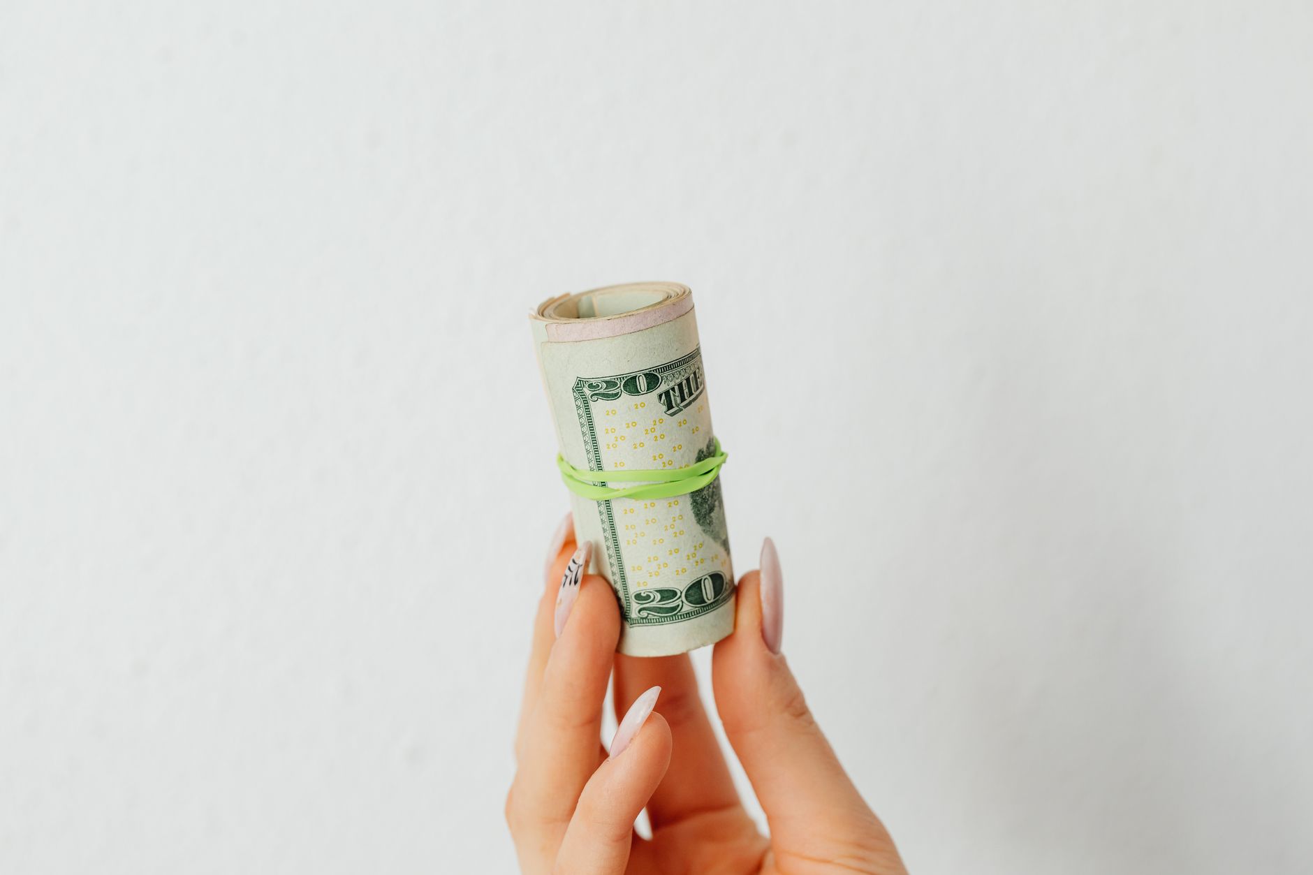 Last chance: Earn up to $100 with these Capital One student credit card offers - CNBC