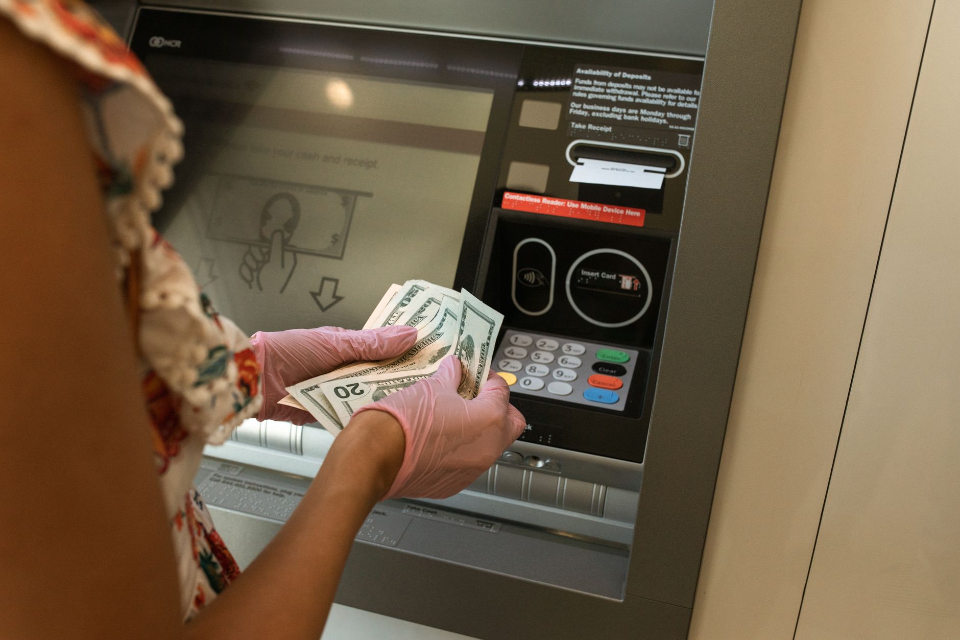 3 Regional Bank Stocks Tied To Tariff Refund Delays And SME Credit Demand - simplywall.st