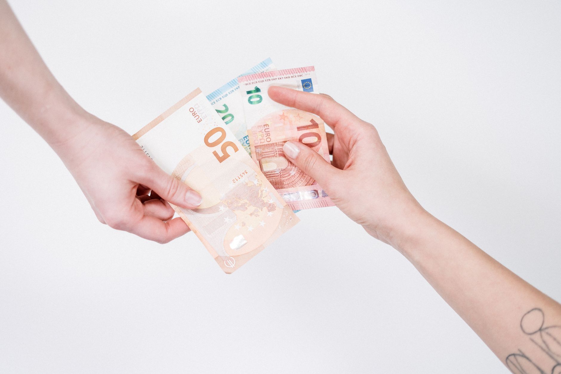 Best Fast Business Loans for Quick Funding in 2026 - WSJ