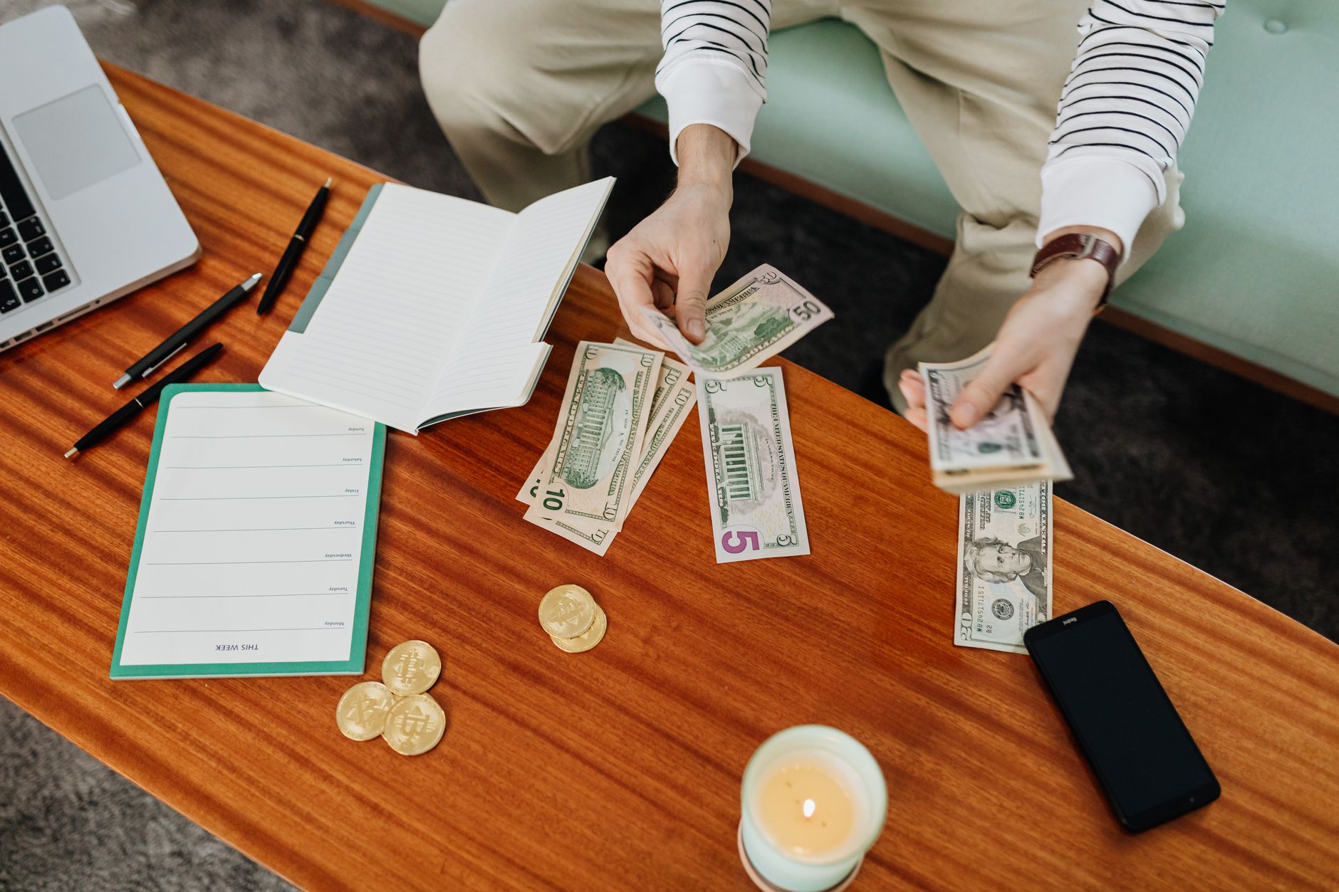 Student-loan borrowers risk being forced into the most expensive repayment plan if they don't take action this month - Business Insider
