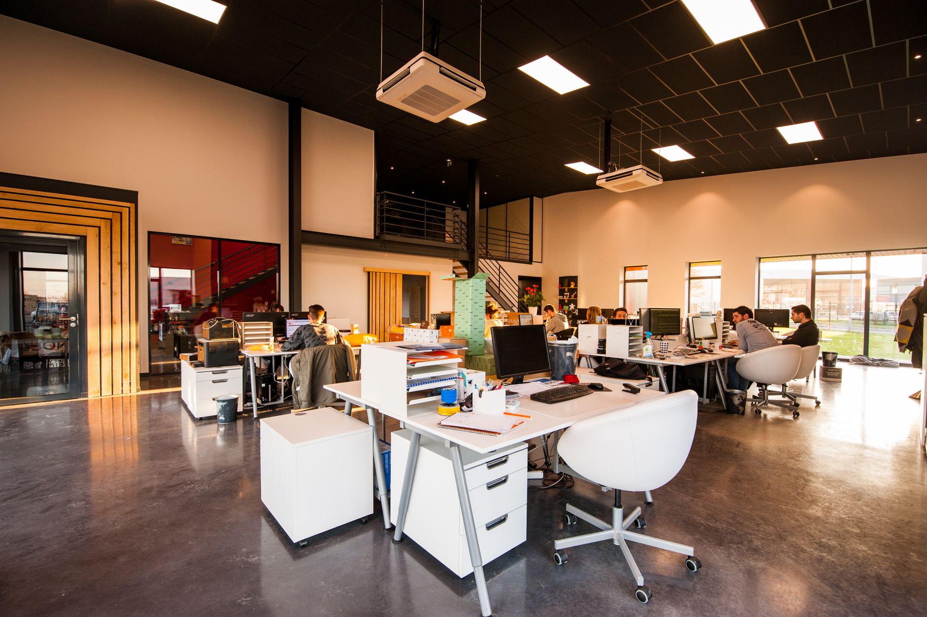 Welsh Government: Businesses can apply for tech grants of up to £250,000 - Caerphilly Observer