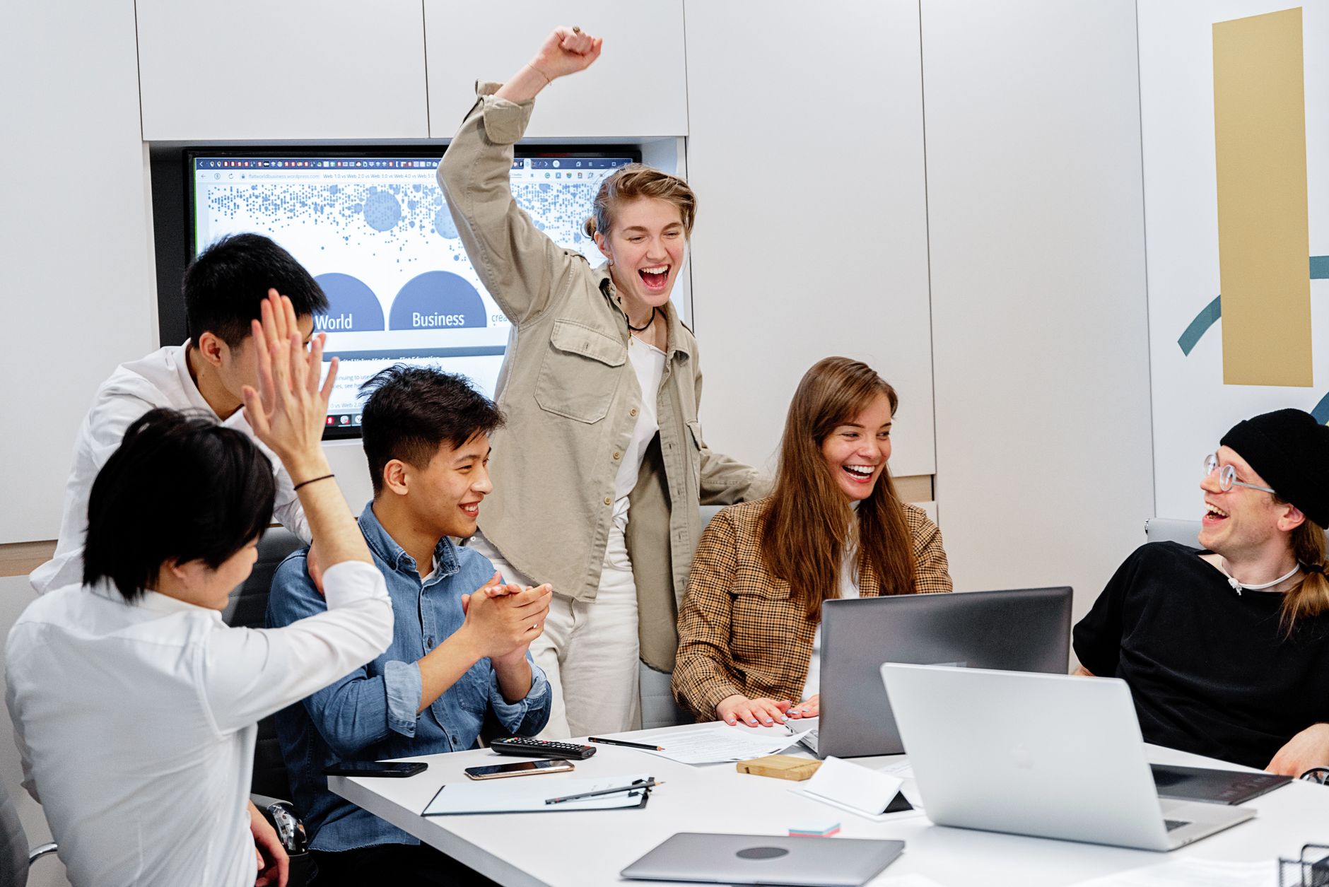 Runable hits $21M to bet AI agents can go from building businesses to growing them